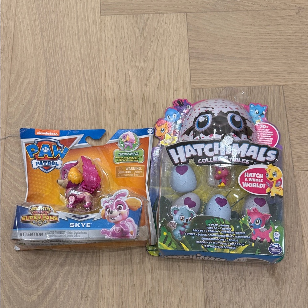 Hatchimals and Paw Patrol Skye Toy Set